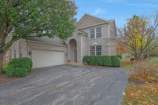 3 Quayside Ct, Algonquin, IL 60102