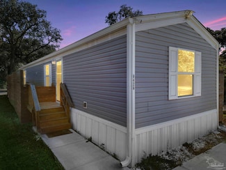 8426 Carl Dean St, Pensacola, FL 32514
