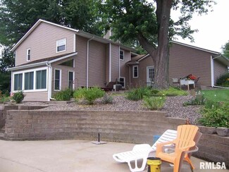 20702 41st Ave N, Port Byron, IL 61275