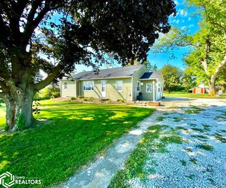 905 360th Ave, Grinnell, IA 50112