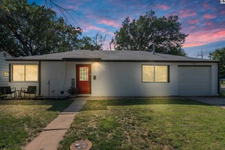 527 Sunnyside Ct, Newton, KS 67114