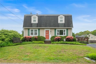 30 Saundra Dr, Westerly, RI 02891