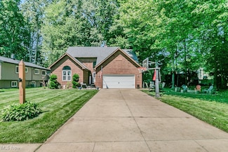5710 Cardinal Dr, Mentor, OH 44060