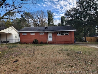 421 Durant Dr, Fayetteville, NC 28304