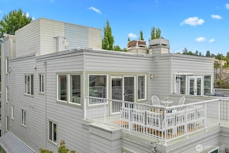 2309 Boylston Ave E Unit 401, Seattle, WA 98102