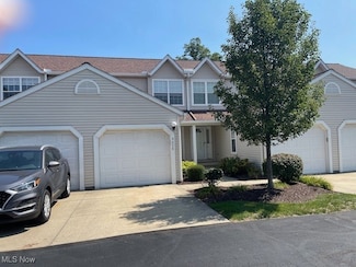 9279 Trotter Ln Unit 44, Northfield, OH 44067