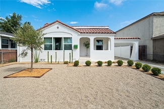 241 E 57th St, Long Beach, CA 90805