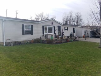 142 Stewart St, Waynesburg, PA 15370