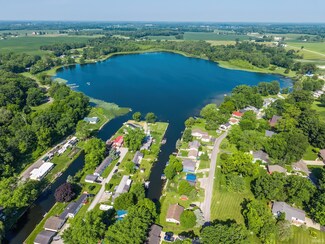 7525 E 630 S, Wolcottville, IN 46795
