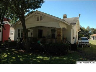 1738 Damon St, Birmingham, AL 35217