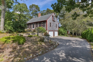 13 Elm Dr, Harwich, MA 02645