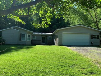 5840 Township Road 218, Big Prairie, OH 44611