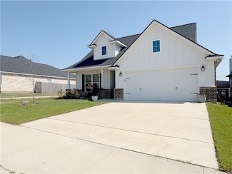 5930 Eldora Dr, College Station, TX 77845