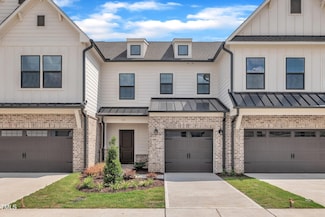 76 N District Ave, Clayton, NC 27527