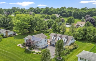 807 Bangor Rd, Nazareth, PA 18064