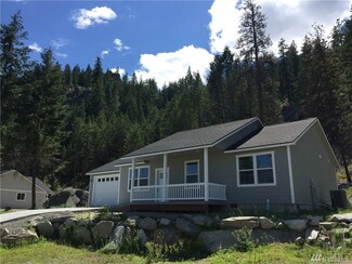 60 Golf Course Dr, Pateros, WA 98846