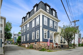102 Front St Unit 3, Marblehead, MA 01945