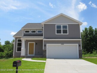 675 Woodvalley Dr, Corunna, MI 48817