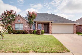 728 Snapper Dr, Burleson, TX 76028
