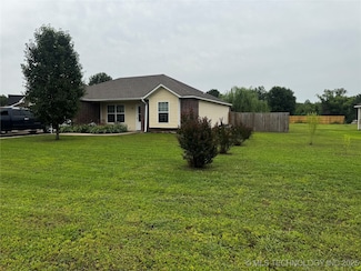 624 S Barclay Ave, Dewey, OK 74029