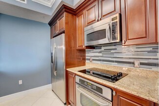 1 Renaissance Way Unit 411, Boynton Beach, FL 33426
