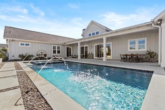 440 Victorian Gable Dr, Driftwood, TX 78619