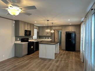 108 Woodmoor Ct Unit Lot 27, Leavenworth, KS 66048