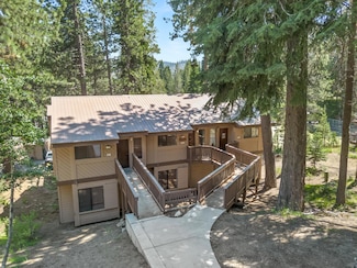 62723 Sunny Vista Ln Unit 19, Shaver Lake, CA 93664