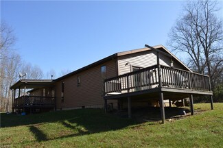 6267 Middle Island Rd, Middlebourne, WV 26149