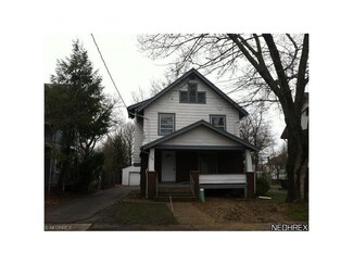 765 Kinsman St NW, Warren, OH 44483