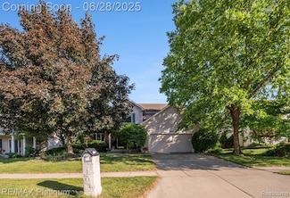 6608 Periwinkle Ln, East Lansing, MI 48823