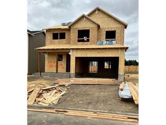 332 W 17th St, Lafayette, OR 97127