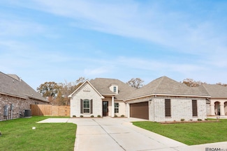 7151 Panama Canal Dr, Gonzales, LA 70737