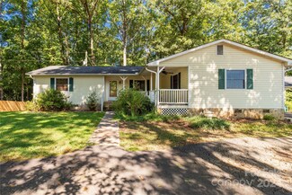 3270 Henry's Knob Rd, Clover, SC 29710