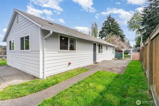 8626 Fawcett Ave, Tacoma, WA 98444