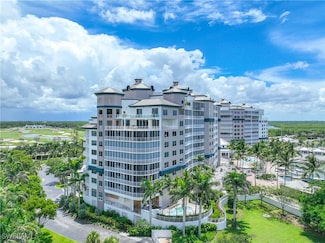 13675 Vanderbilt Dr Unit 406, Naples, FL 34110