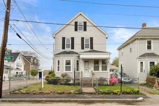 35 Myrtle St, Quincy, MA 02171