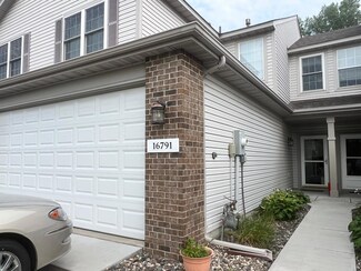 16791 39th Ave N, Plymouth, MN 55446