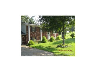 415 Sandhill Rd, Marietta, OH 45750