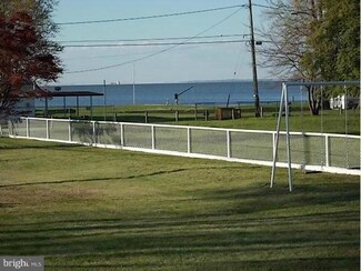 8820 Chesapeake Ave, Sparrows Point, MD 21219