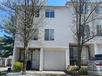 168 Jamie Ln, Staten Island, NY 10312