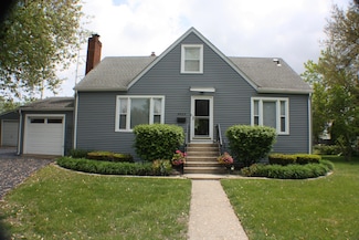 8925 Bunker Hill Dr, Munster, IN 46321