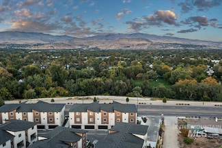 1719 S Federal Way, Boise, ID 83705