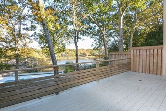 113 Shoreland Path, Teaticket, MA 02536