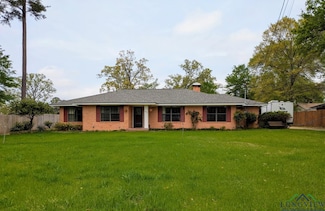 905 Eden Dr, Longview, TX 75605