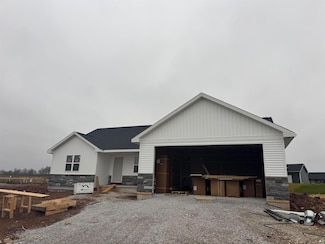 2662 Lawrence Ln, Neenah, WI 54956