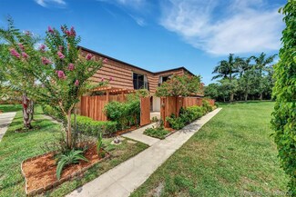 9127 SW 20th Place, Davie, FL 33324