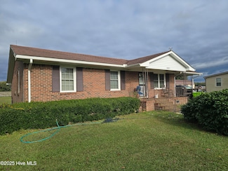 38827 N Carolina 903, Scotland Neck, NC 27874