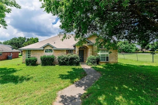 547 S Parks Dr, Desoto, TX 75115