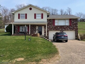 34 Quaker St, Smithfield, OH 43948